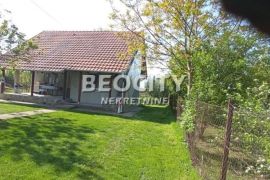 Pećinci, Pećinci, Proletersko naselje, 2.5, 82m2, Pećinci, Maison