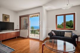 IČIĆI, stan 3S+DB u blizini mora, s garažom i pogledom, Opatija - Okolica, Appartment