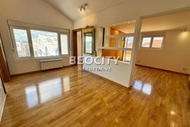 Voždovac, Dušanovac, Tetovska , 4.0, 180m2, Voždovac, Apartamento