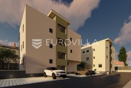 Kaštela, Lukši  dvosoban  useljiv stan 59,5 m2 prizemlje s vrtom, Kaštela, Apartamento