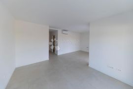 USELJIVA NOVOGRADNJA PRIVLAKA, Privlaka, Appartment