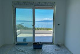 RIJEKA, KOSTRENA – dvije ekskluzivne duplex vile s privatnim bazenom, garažom i panoramskim pogledom na more, Kostrena, Дом