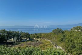 RIJEKA, KOSTRENA – ekskluzivna duplex vila s infinity bazenom, garažom, vrtom, panoramskim pogledom na more, Kostrena, Σπίτι