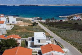 OTOK VIR -  Moderna vila sa bazenom 100m od mora, Vir, Famiglia