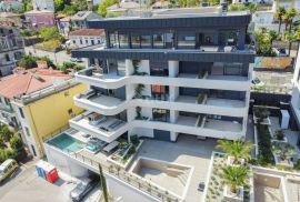 OPATIJA, CENTAR – gradska vila s hotelskim sadržajem, concierge, recepcija, wellness, garaža, jedinstvena nekretnina, Opatija, Kuća