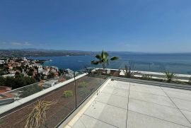 OPATIJA, penthouse s pogledom na more i krovnom terasom s bazenom (S3), Opatija, Daire