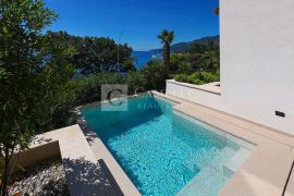 Opatija novogradnja sa bazenom!, Opatija, Appartment