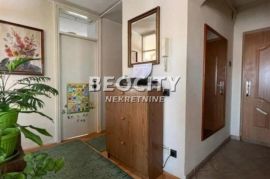 Novi Sad, Bulevar Oslobođenja, , 4.0, 87m2, Novi Sad - grad, Apartamento