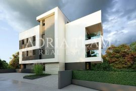 APARTMANI S POGLEDOM NA MORE. 150 m OD MORA, ZADAR - DIKLO, Zadar, شقة