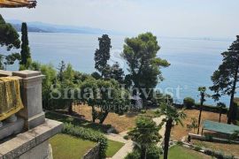 OPATIJA - VOLOSKO, luksuzan stan 118 m2 prvi red do mora, Opatija, Stan