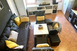 Umag-okolica, stan na TOP lokaciji 200 m od mora, Umag, Apartamento