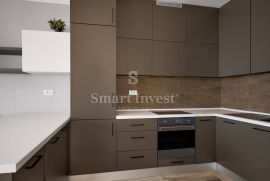 OPATIJA, stan 3S+DB s pogledom na more u novogradnji s bazenom, Opatija, Appartamento