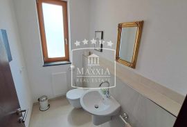 Poljana - PRVI RED DO MORA villa 360m2, teren 1442m2! 1500000€, Preko, Дом