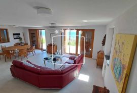 Poljana - PRVI RED DO MORA villa 360m2, teren 1442m2! 1500000€, Preko, Σπίτι