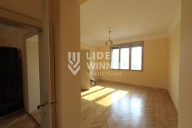 Odličan salonski stan ID#129639, Savski Venac, Appartement