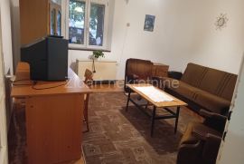 Zemun, centar, dvosoban stan od 63m2, Zemun, Appartment