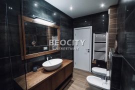 Vračar, Hram Svetog Save, Maksima Gorkog , 3.0, 92m2, Vračar, Apartamento