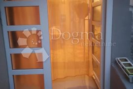 Prostrani apartman 79.36m² u centru Crikvenice!, Crikvenica, Stan