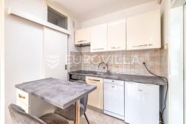 Zagreb, Vrhovec, dvosoban stan 42 m2 na 3. katu, Zagreb, Appartment