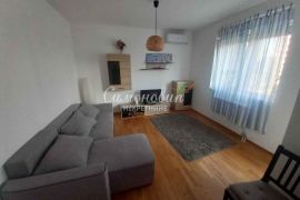 Kod Kluza, Bulevar KA, 1.5, 42m2, 3/7, terasa, cg,nov ID#1720, Zvezdara, Appartement