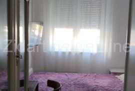 Renoviran stan u Zemunu, 70m2, 3.5, Zemun, Stan