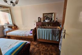 Batajnica, Svetog Serafima Sarovskog, dvosoban stan, Zemun, Wohnung