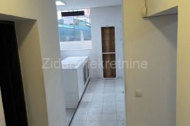 Voždovac, Vojvode Stepe, izdavanje lokala 85m2, Voždovac, Коммерческая недвижимость