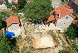Renovirana kamena kuća na otoku Zlarinu, Šibenik - Okolica, Haus