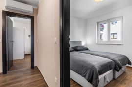 Moderan stan u novogradnji, Poreč, Istra, Poreč, Apartamento