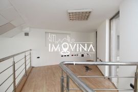 Višenamjenski poslovni prostor na tri etaže, Kovačići, Novo Sarajevo, Commercial property