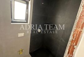 APARTMANI U KOMPLEKSU STAMBENIH ZGRADA U NOVOGRADNJI, 200 m OD MORA - VIR, Vir, Appartment