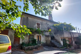 ISTRA, LABIN - Kamena kuća u fazi adaptacije s pogledom na more, Labin, House