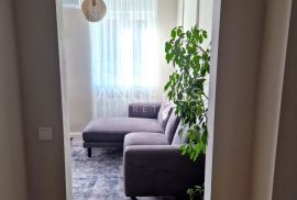 Zagreb, Remete - obiteljski stan s velikim dvorištem, Maksimir, Appartment