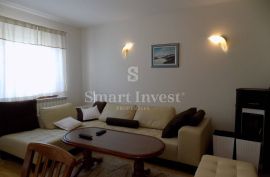 MATULJI, stan 130 m2 sa terasom i okućnicom, Matulji, Flat