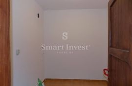 MATULJI, stan 130 m2 sa terasom i okućnicom, Matulji, Flat