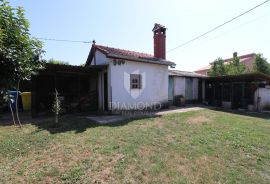 Pazin, okolica, prizemnica u mirnom naselju, Pazin, House