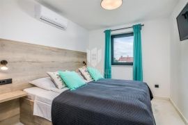 Punat, otok Krk, predivan apartman s bazenom, Punat, Stan