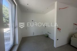 Istra, Pula, centar grada na top lokaciji poslovni prostor NKP 66 m2, Pula, Ticari emlak