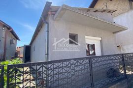 Smederevo - Senjak - 54m2+1,3ara ID#21809, Smederevo, بيت