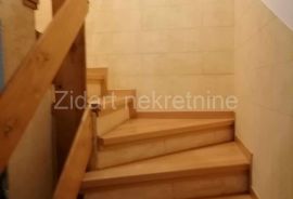 Batajnica, 4.0 dupleks, 85m2, terasa 25m2, bašta 2.5ara, Zemun, Appartement