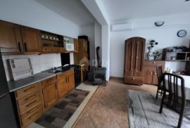 BELAFUŽA, ZADAR - Stan od 42 m2 s garažom i dvorištem, Zadar, Kвартира