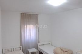 ISTRA, PULA Prekrasan obiteljski stan nedaleko od centra!, Pula, Appartment