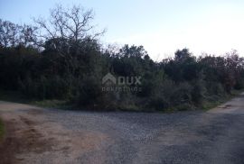 OTOK KRK, PICIK - Poljoprivredno zemljište 1000 m2, Krk, Земля