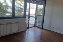 Novi Beograd - Blok 32 - 2.5 ID#21826, Novi Beograd, Stan