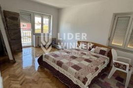 Opremljen stan na Altini ID#56789, Zemun, Flat