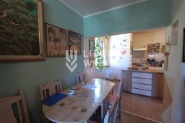 Prodaje se udoban stan Karaburma ID#129876, Palilula, Appartement