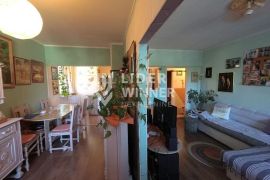 Prodaje se udoban stan Karaburma ID#129876, Palilula, Appartement