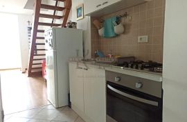 ISTRA-POREČ-ČERVAR PORAT, 2-sobni stan u blizini mora, Poreč, Appartment