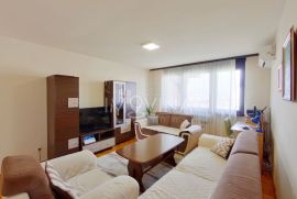 Trosoban stan 70m2, Dobrinja, Sarajevo Novi Grad, Flat