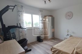 Vrsi - Prizemnica 125m2 s pogledom na more! 399000€, Vrsi, بيت